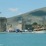 Cvita Sucic Апартаменти *